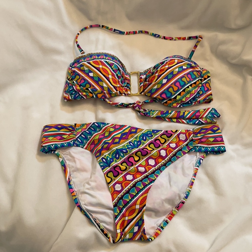 Trina Turk bikini BOTTOMS ONLY sz 12 - never worn.